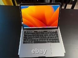 Apple MacBook Pro Touch Bar 13 Intel Core i5 2.3 GHz 256 GB SSD 8 GB RAM Gray