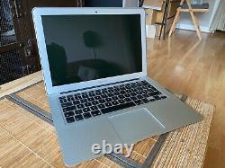 Apple Macbook Air 13 (128gb Ssd, Intel Core I5 5th Generation, 2.7ghz, 8gb)