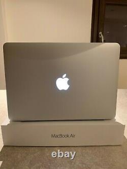 Apple MacBook Air 13,3 2017,128Go SSD, Intel Core i5, 1,8 GHz, 8Go
