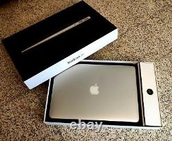 Apple MacBook Air 13,3 (Intel Core, 1,7 GHz, 128 Go, 4 Go RAM) mid2011