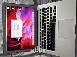 Apple MacBook Air 13,3 Intel Core i5 5ème Génération, 1,6GHz, 128 Go SSD, 4 Go