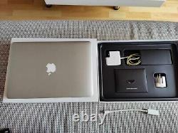 Apple MacBook Air 13,3 (Intel Core i5 5ème Génération, 1,6GHz, 256 Go Stockage)