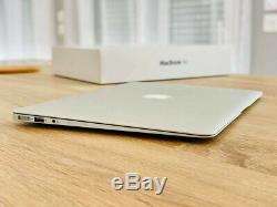 Apple MacBook Air 13,3 (Intel Core i5 bicoeur 1,3GHz, 128 Go, 4 Go RAM)