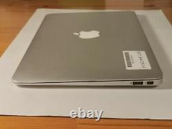 Apple MacBook Air Intel Core i5 1.4GHz 4 Go RAM 128 Go SSD 11.6 2014 Gris