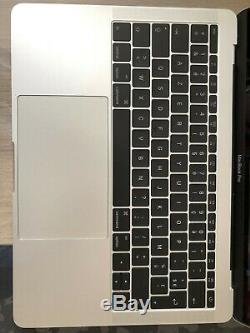 Apple MacBook Pro 13 2016 Intel Core i5 2 GHz, 8 GB RAM, 256 GB SSD