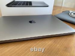 Apple MacBook Pro 13,3 Intel Core i5 7ème Gén, 2,30 GHz, 8 Go RAM, 128 Go