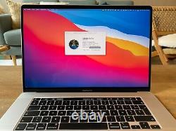 Apple MacBook Pro 16 (1To SSD, Intel Core i9 2,30 GHz, 16Go) Garantie déc. 22