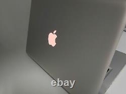 MacBook Alu Fin 2008 Intel Core 2 Duo 2 GHz 8 Go RAM SSD 240Go A1278