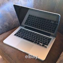 MacBook Pro 13 2,4 GHz Intel Core i5 8 Go SSD 250 + DD 500