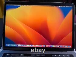 MacBook Pro Touch Bar 13 Intel Core i5 2.3 GHz 256 Go SSD 8 Go RAM Gris sidéral