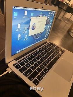 Macbook Air 11 Intel Core I7 2GHz, mi-2012, clavier Qwerty